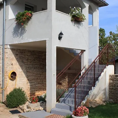 Апартаменты With A Parking Space Tar, Porec - 7026