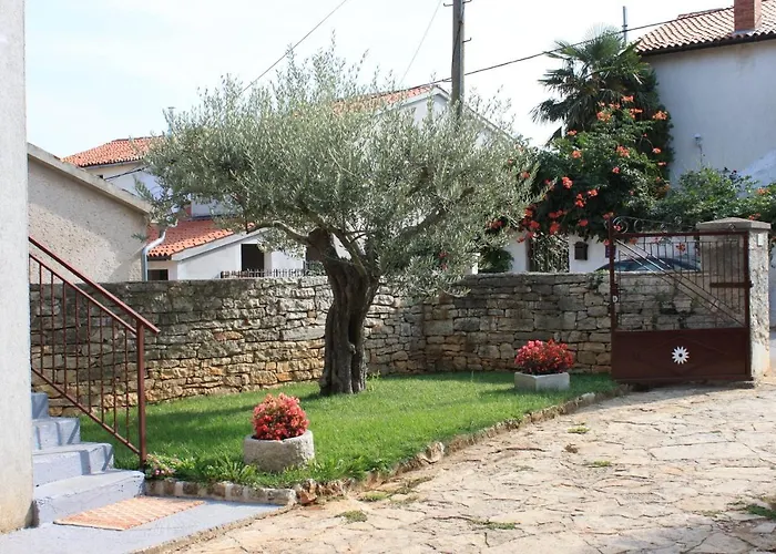 Appartement With A Parking Space Tar, Porec - 7026